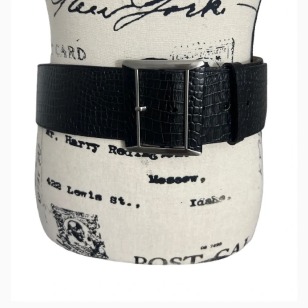 Cold water Creek Trendy Elegant Black Crocodile-Embossed Belt‎